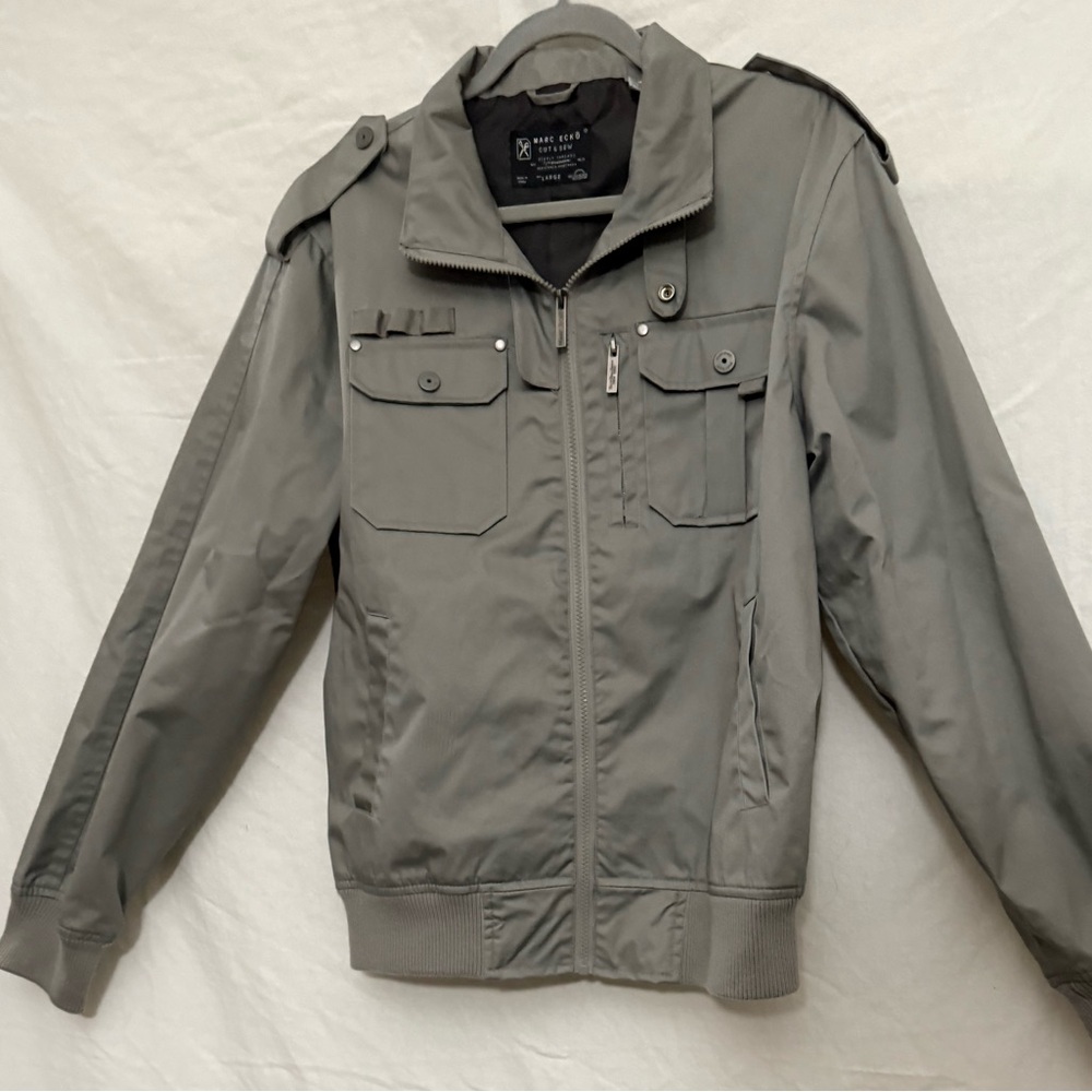 Marc Ecko Cut & Sew Men’s Gray Utility Jacket Large Y2K Streetwear Bomber NWOT